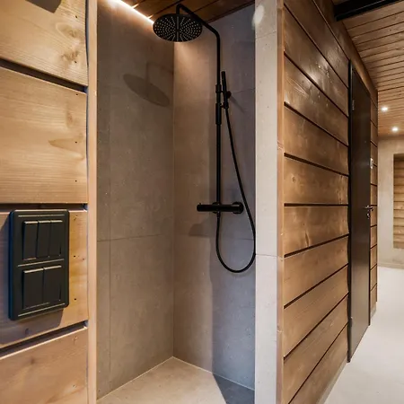 Nyaraló A Modern, Cozy, And Fully Equipped